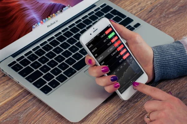 SUZANNE BIEGEL FOUNDER OF CATALYST AT LARGE & CO-PRODUCER, GENDER-SMART INVESTING SUMMIT
